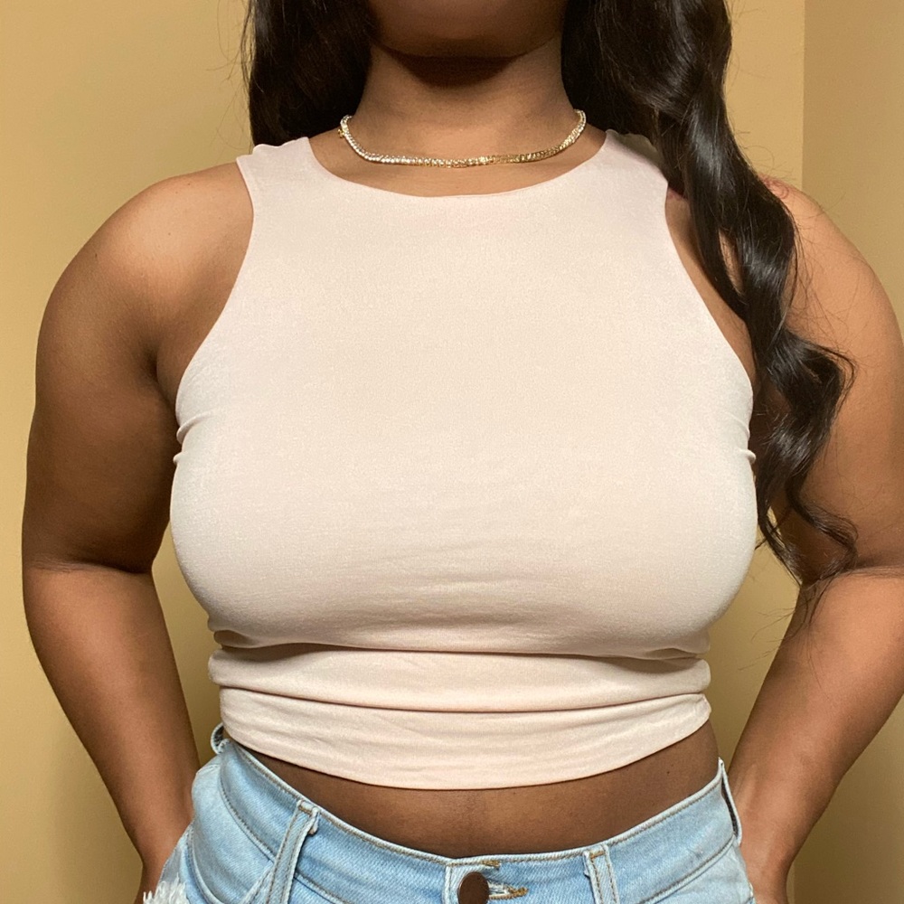 Crop Top - Picture 2 of 3